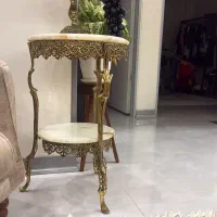 میز برنجی