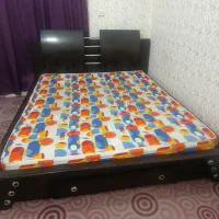 تخت خواب دو نفره