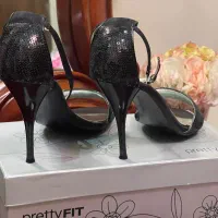 کفش پاشنه بلند مجلسی از دوبی خریده شده