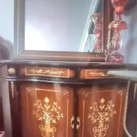 کنسول و آینه