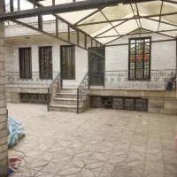 ۱۵۳ متر ویلایی /بر ۸/جنوبی / سنددار /زیر قیمت