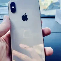 ایفون xs