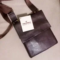 کیف نو چرمی نفیس کاردست تک چرم اصل و تعدادی کیف