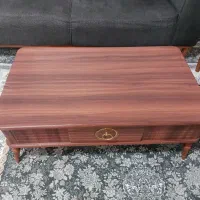 جلو مبلی و سه عدد میز عسلی
