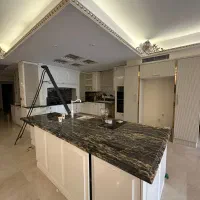 نیاوران۲۷۰متر/۴خواب/دسترسی عالی/خوش نقشه