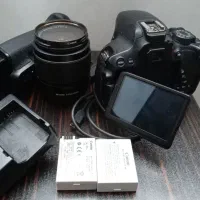 دوربین کنون d700 با همه تجهیزات