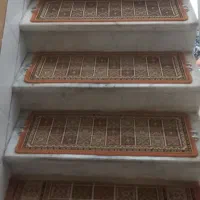 گلیم پله همراه پاگردها و راهرو ورودی