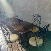 میز و صندلی