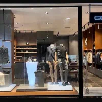 استخدام فروشنده