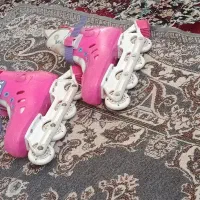 کفش اسکیت صورتی سالم