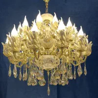 لوستربارنگ گیلانسی وآنتیک برنج20+4روشنایی سرامیکی