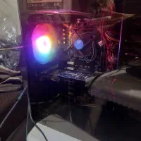 کامپیوتر pc معاوضه هم میکنم