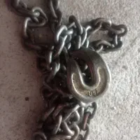 زنجیر جرتقیل ویک عدد شقل بزرک