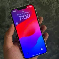 ایفون۱۳ تمیز