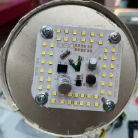 تعمیرات لامپ و پرژکتور LED