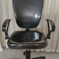 صندلی اداری چرخدار