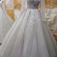 لباس عروس نو  تمیز و سالم
