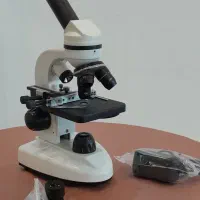 میکروسکوپ دانش آموزی بیولوژی
