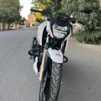 آپاچی 200 نیوفیس
