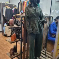 1عددمانکن ایستاده