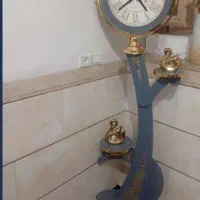 ساعت ایستاده