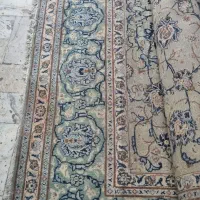 یه عدد فرش 9 متری