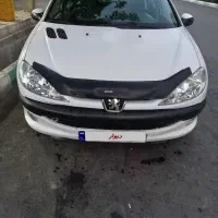 ماشین ۲۰۶ درجه یک عروسک