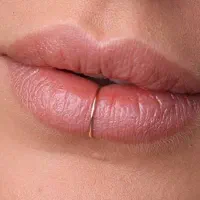 گوشواره رنگ ثابت
