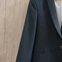 کت تک به همراه پیراهن