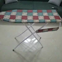 میز اتو پایه دار سالم وتمیز