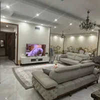 آپارتمان-90متر3خواب-همکف-نیروهایی-خیابان-پیروزی