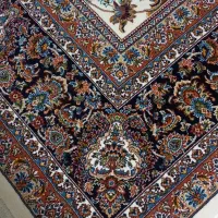 دو تخته فرش  ۹ متری۷۰۰شانه تمام نخ تمیز در حد نو