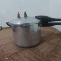 زودپز|ظروف پخت‌وپز|چهارباغ, |دیوار