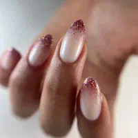 اف ویژه ناخن با بهترین کیفیت و‌خدمات صدرا در صدرا-فارس، فاز ۱