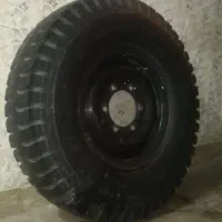 رینگ و لاستیک ۷۵۰عقب نیسان