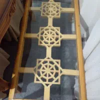 میزعسلی وسط