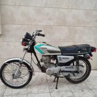 موتور سیکلت پارکینگی