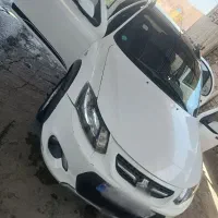 کوئیک R سفید مشکی