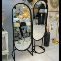 آینه ایستاده