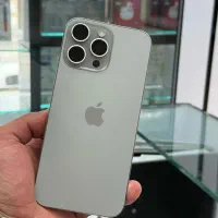 گوشی ایفون ۱۶ پرومکس در حد نوو تمیز