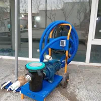 نظافت استخر و جارو بومهن رودهن مهراباد