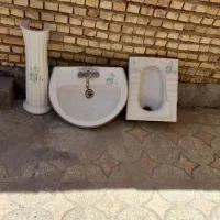 روشویی و توالت