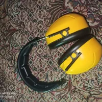 صداگیر مطالعه و کار mr110