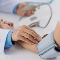 پرستاری(تزریقات،سونداژ،سوند معده،پانسمان