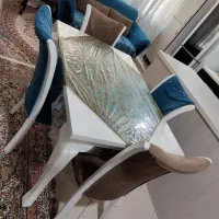میز و صندلی غذاخوری چهار نفره