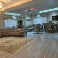 اپارتمان ۲۰۵متری /۲پارکینگ/ویو باغ و بلوار معلم،