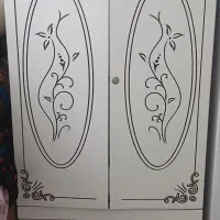 کمد چوبی