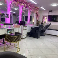 به ارایشگر حرفه ای در تمام زمینه ها نیازمندیم
