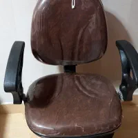 صندلی اداری چرخ دار