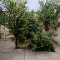 ویلای ۳۰۰ متری/ شهرک ولیعصر/ املاک فرهنگیان